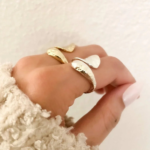 925 Sterling Silver Hammered Ring Chunky Wrap Ring Statement Ring Boho Ring - Picture 7 of 9